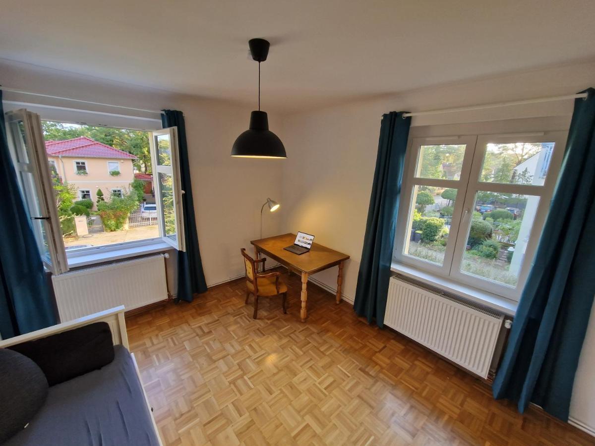 Geraeumige Und Zentrale Ferienwohnung Stahnsdorf Exterior photo